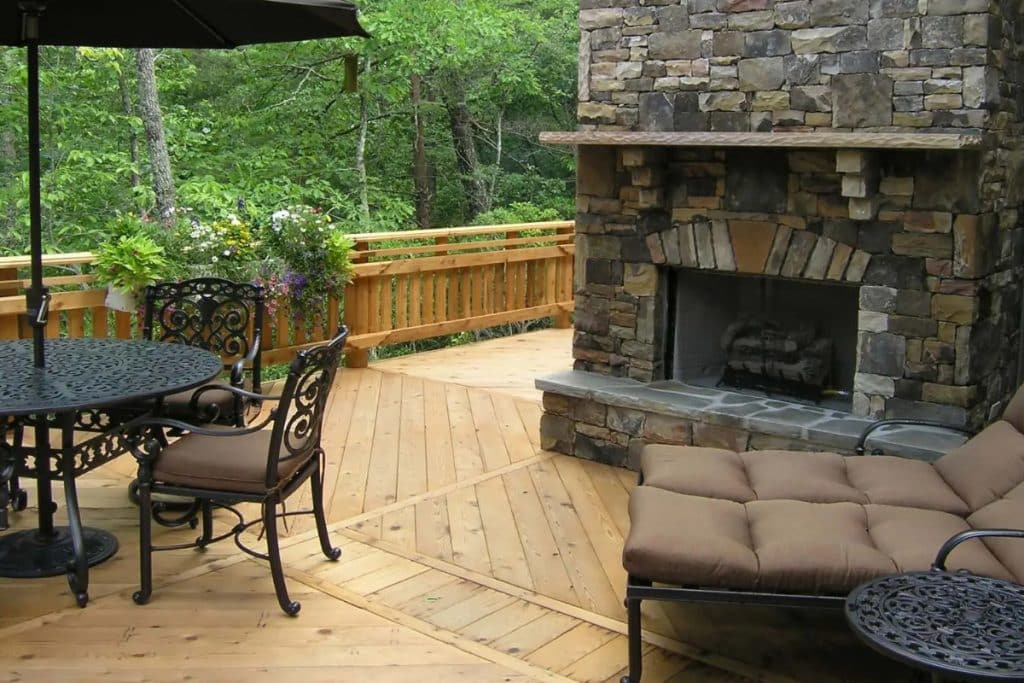 Deck design with chimney Deck design with chimney